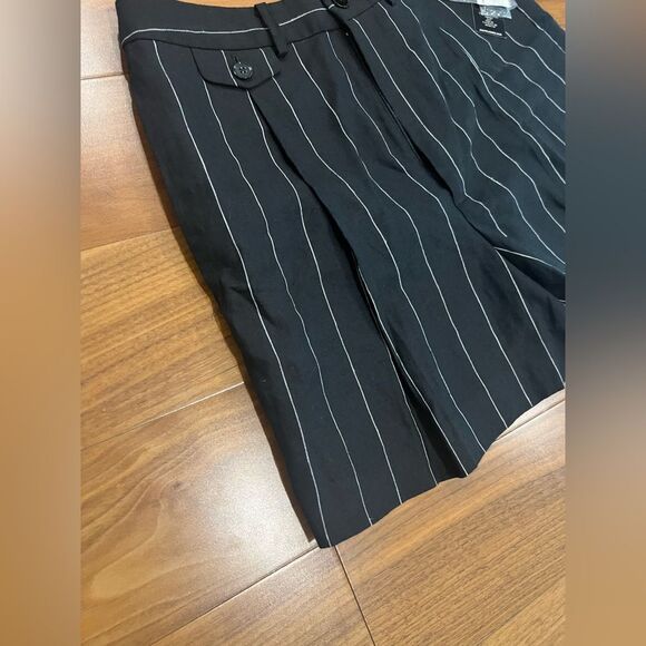 Ralph Lauren Black and white Striped Women's Shorts size 6 NWT - Picture 3 of 10